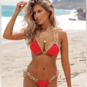 Beach Bunny Madagascar Glam Lace bikini set